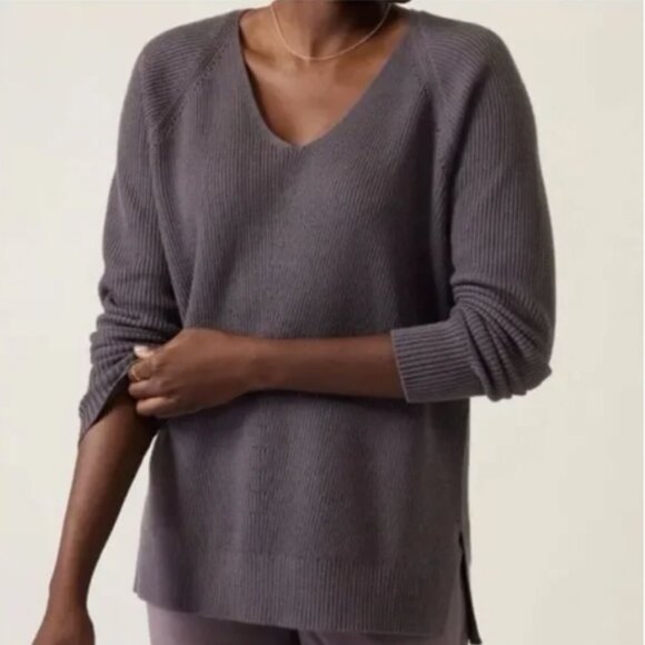 Athleta Purple Hanover V-neck Sweater Tunic Ribbed Merino Wool Blend Size Small - Picture 2 of 12